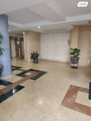 דירה, התוף 5, נאות אשלים, ראשון לציון