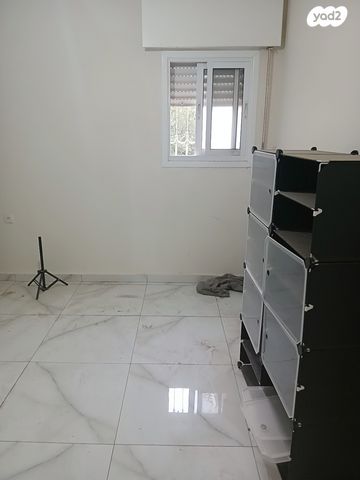 דירה, אבשלום חביב 34, ארמון הנציב, תלפיות מזרח, ירושלים