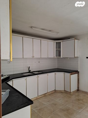 דירה, בית שאן