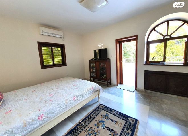 בית פרטי/ קוטג', סביון