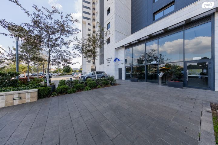 דירה, חיים הרצוג, מתחם 1200, הוד השרון