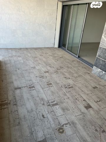 דירה, פסגת הדר / נווה עוז הירוקה, פתח תקווה