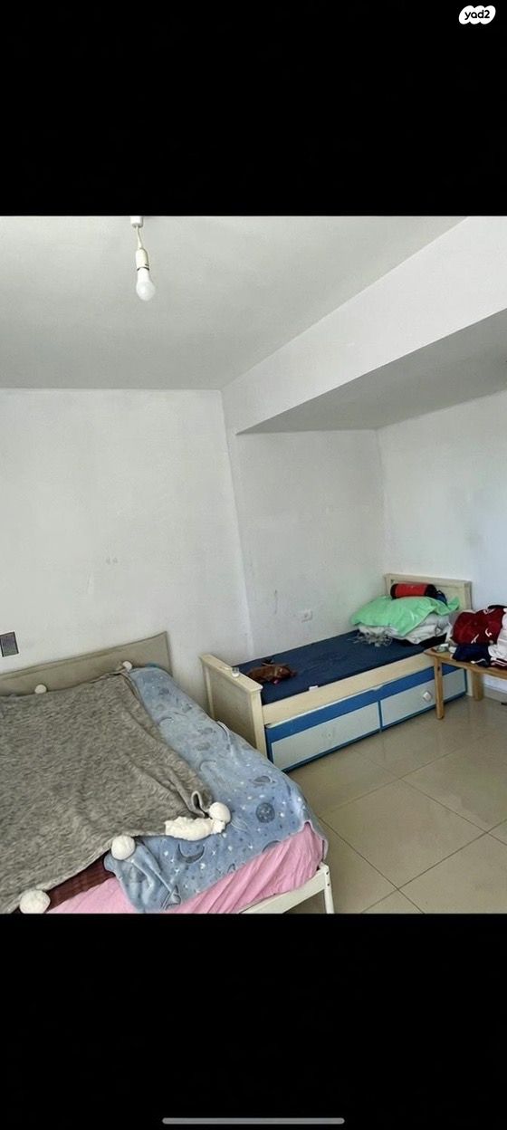 דירה, כצנלסון 40, הל"ה, גבעתיים