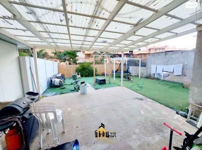 דירת גן, נתיבות