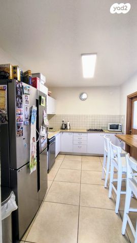 דירה, שבט, הכרמים, מודיעין מכבים רעות