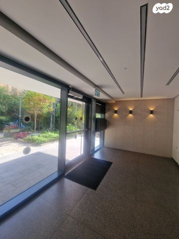 דירה, יד לבנים, רמת גן