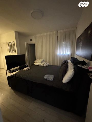 דירה, המרגנית, קרית אילון, חולון