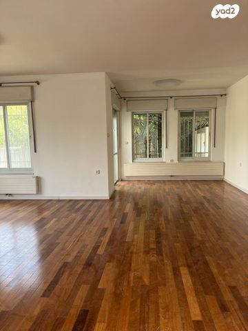 בית פרטי/ קוטג', בית זית