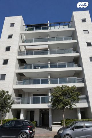 דירה, רמתיים, הוד השרון