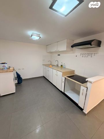 יחידת דיור, נאות הדרים, גן יבנה