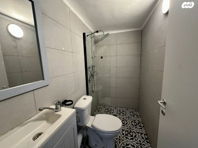 דירה, העלייה 52, פלורנטין, תל אביב יפו