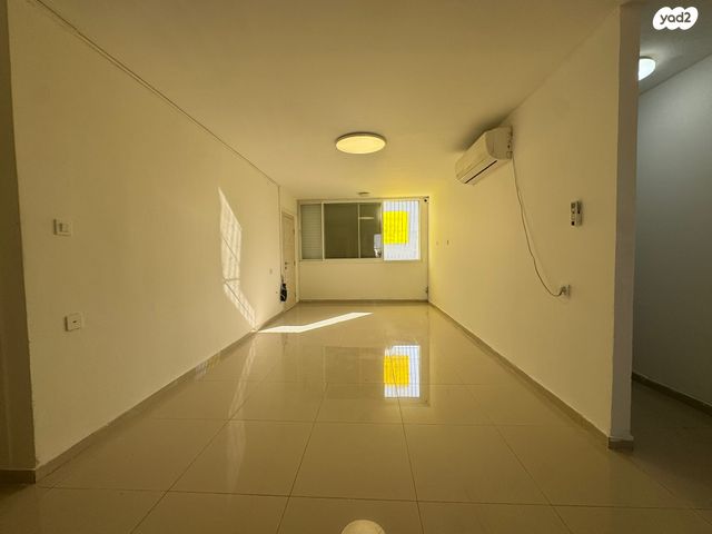 קדושי קהילת מזריץ' 