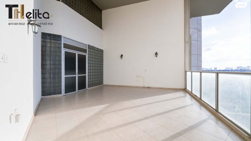 דופלקס, שדרות ירושלים 101, מרום נווה, רמת יצחק, רמת גן