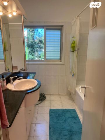 בית פרטי/ קוטג', רעננה