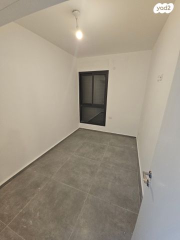 דירה, אמנון ליפקין שחק 3, נתניה