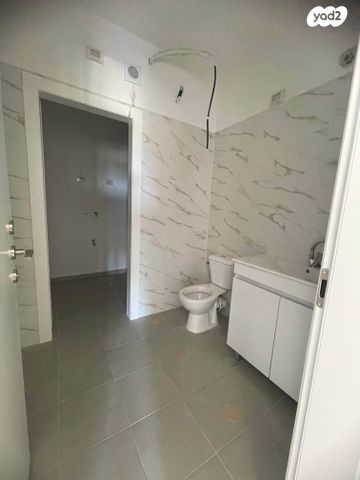 דירה, לאה גולדברג, צפון נס ציונה, נס ציונה