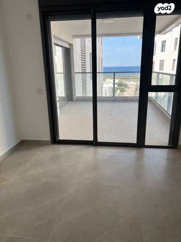 דירה, אלמוג 2, אכזיב, נהריה