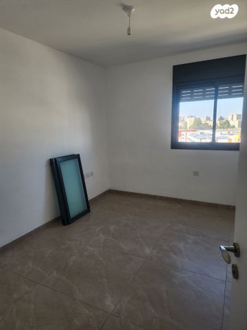 דירה, שדרות יחד שבטי ישראל, אחיסמך, לוד