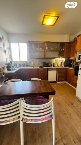 דירה, עוזיאל, תל גנים, רמת גן