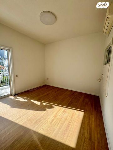 גג/ פנטהאוז, דובנוב, הצפון החדש - דרום, תל אביב יפו