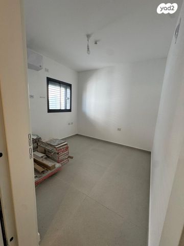 דירה, כרמי הנדיב, אחוזת רוטנר, קרית מלאכי