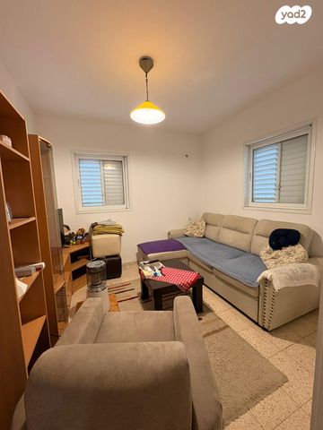 דירה, יצחק בן צבי 16, כפר גנים ב, פתח תקווה