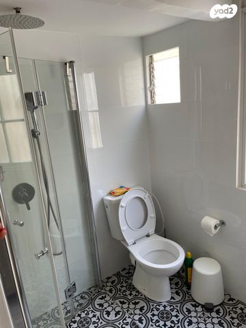 דירה, תש"י, שכונת הראשונים, רמת גן