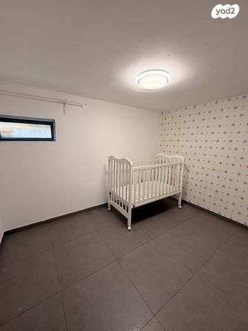 יחידת דיור, נאות הדרים, גן יבנה