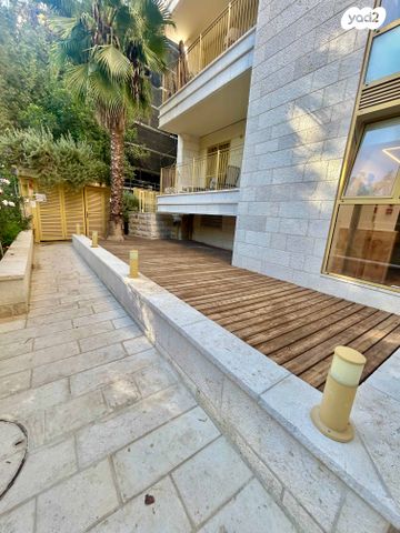 מחסן, רחביה, ירושלים