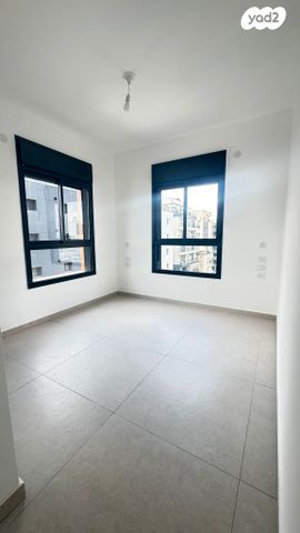 דירה, יד לבנים, רמת גן