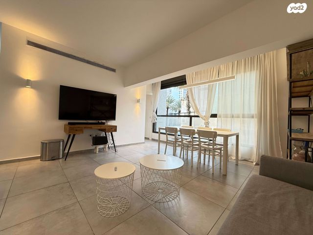 דירה, הירקון, כרם התימנים, תל אביב יפו