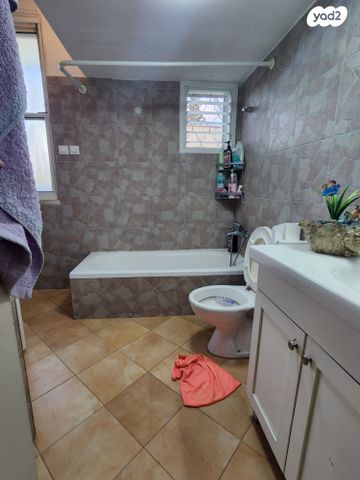 דירה, הנוטר, קרית חיים מזרחית, חיפה