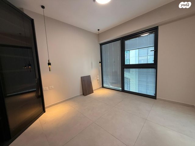 דירה, תוצרת הארץ, נחלת יצחק, תל אביב יפו