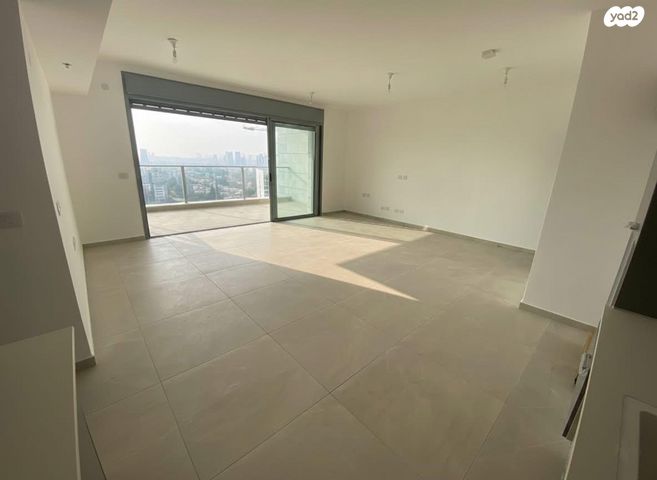 דירה, ש"י עגנון, שיכון רסקו, קרית אונו