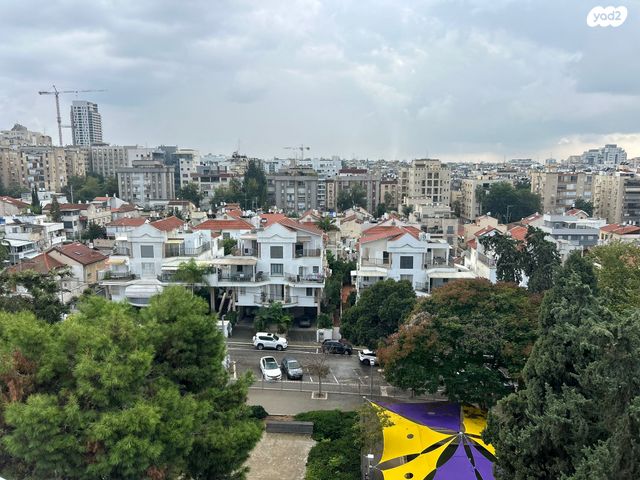 גג/ פנטהאוז, חולון