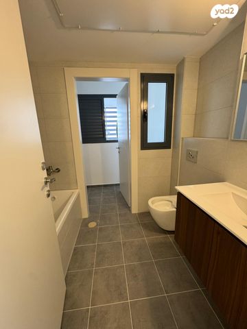 דירה, כרמי הנדיב, אחוזת רוטנר, קרית מלאכי