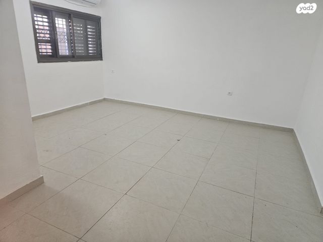 דירת גן, נתניה