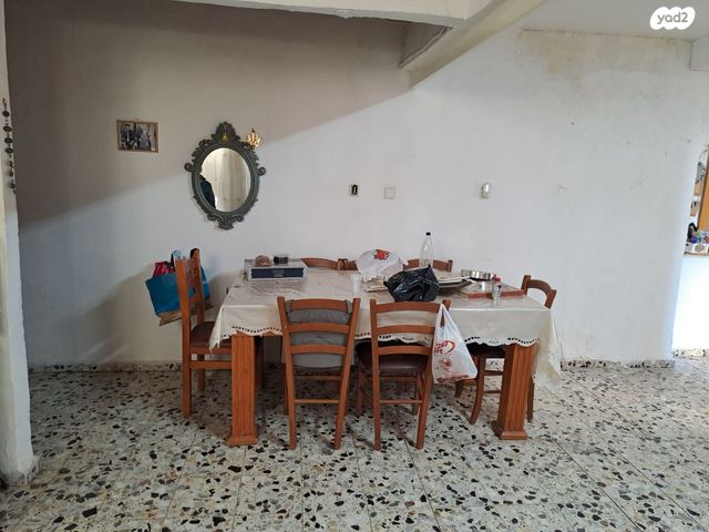 דירה, שפת אמת, מחנה יהודה - לב העיר, ירושלים