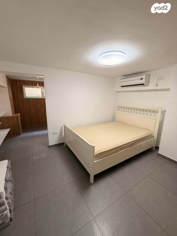 יחידת דיור, נאות הדרים, גן יבנה