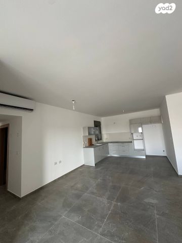 דירה, אפיקי הנחל / אופקים החדשה, אופקים