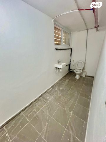 מחסן, רחביה, ירושלים