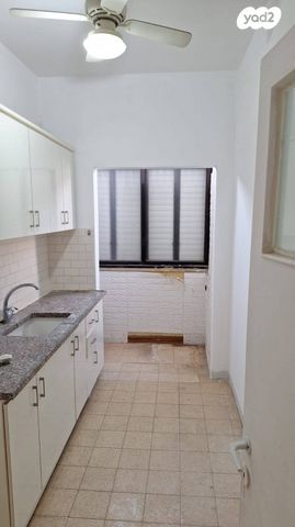 דירה, כנפי נשרים, תל יהודה, רמת גן