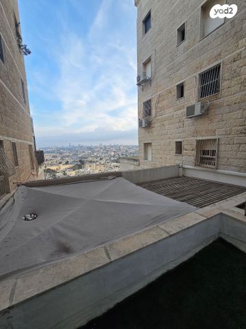 דירה, שבתאי הנגבי, ירושלים