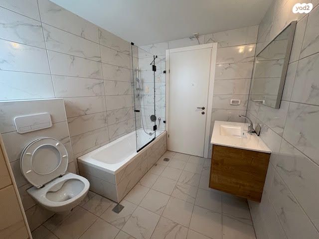 גג/ פנטהאוז, ההסתדרות, נאות רחל, חולון