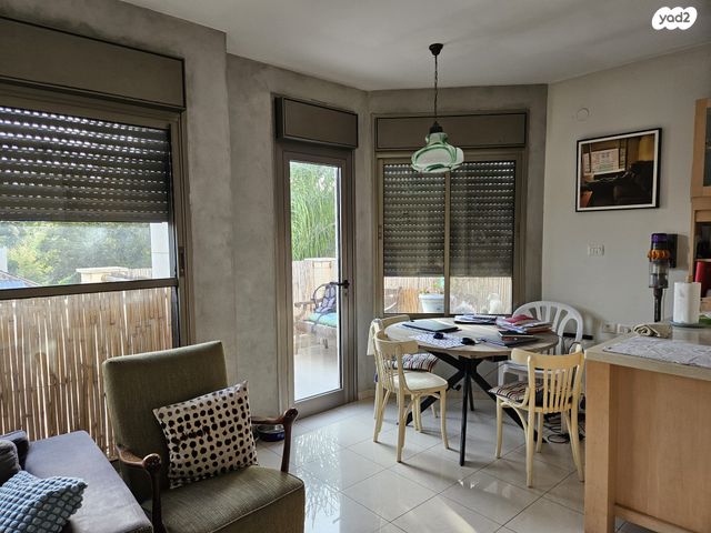 גג/ פנטהאוז, משה ארם, רביבים, תל אביב יפו