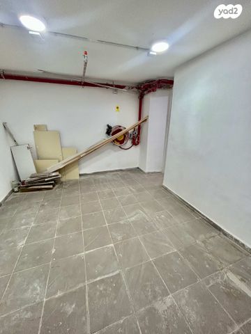 מחסן, רחביה, ירושלים