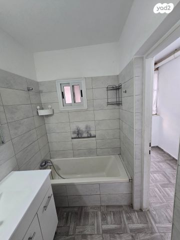 דירה, שבתאי הנגבי, ירושלים