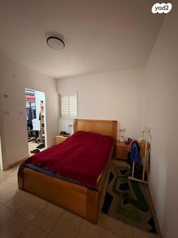 דירה, יצחק בן צבי 16, כפר גנים ב, פתח תקווה