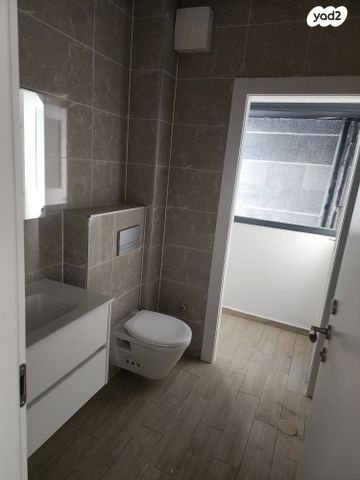 דירה, שדרות יחד שבטי ישראל, אחיסמך, לוד