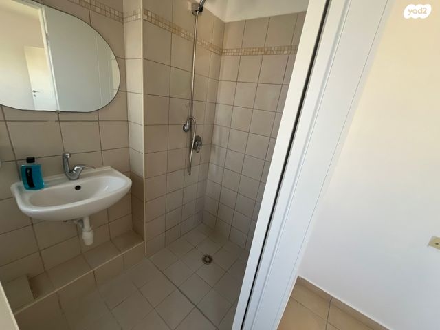 דירה, דרך דגניה 46, קרית השרון, נתניה